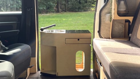Adventure Express – Volkswagen ID Buzz - 100% electric