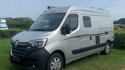 JR – RENTAL VAN MASTER VAN XS FONT VENDOME