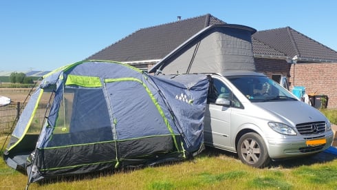 Mercedes Westfalia camper bus, MarcoPolo 4 persons