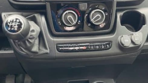 2p Karmann bus uit 2022