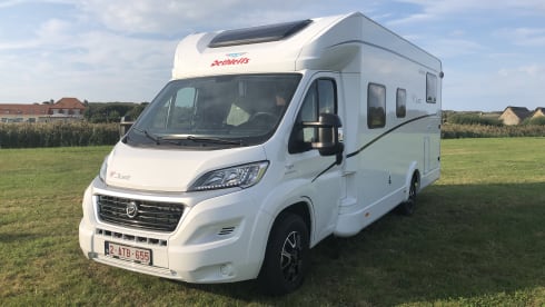 PROVAN motorhome verhuur – Dethleffs Just90 7052EB - Automatic - 4/5p