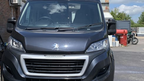 John The Dormobile – 4 berth Peugeot bus from 2022