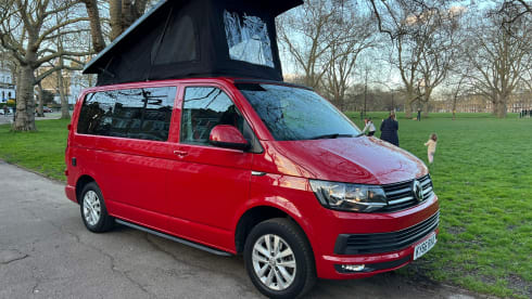 Ruby – Automatic VW T6 4 Berth Campervan with Poptop & Heater