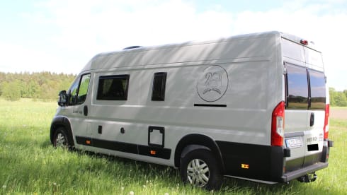 LoungeCamper – Want to slow down and have fun driving