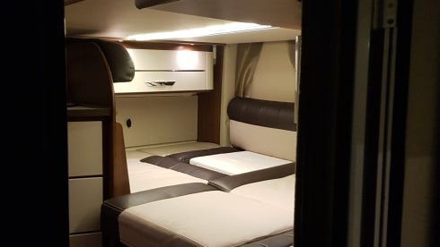 Beautiful 2 to 5 person MC Louis Sovereign 60G motorhome