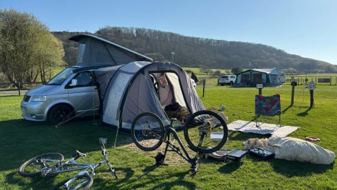 Vantastic – 4 berth Volkswagen campervan from 2007