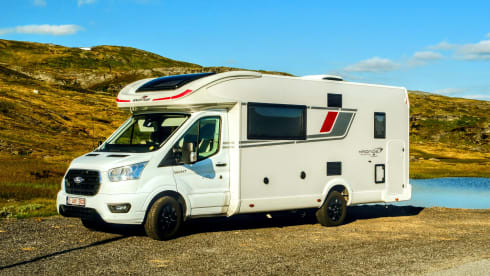 🚐 Luxe gezinscamper 2026 – 6 pers – airco & total off-grid optie 