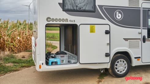 brand new Benimar Cocoon 463 4 persons semi-integrated 2022