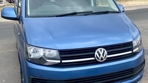 Comfort, Freedom, and 5-Star Reliability – VW T6 Campervan for Hire