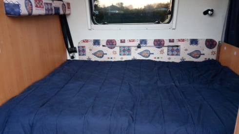 Compact bus camper "My Beauty" is waiting for you !!!!