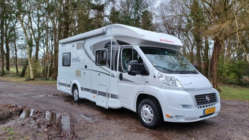 Carin – 2p Dethleffs semi-integrated from 2010