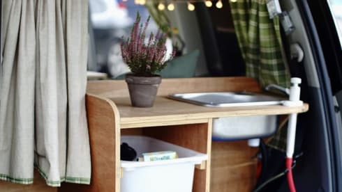 Timmy – super cosy  - automatic campervan. price  includes insurance !