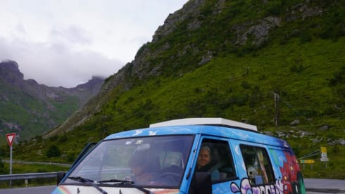Groovy – Unique 2p camper van from 1999