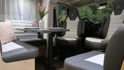 Billy – Hymer Carado with length beds, very suitable for tall people