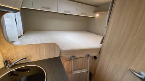As new Sunlight T 60 semi-integrated from 2019