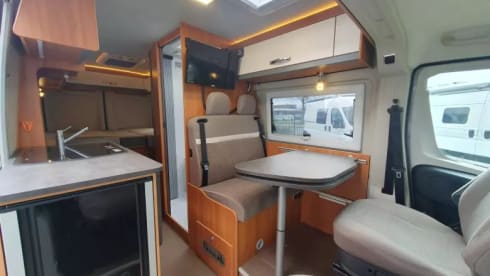 Stijn – Luxury Pössle Bus Camper from 2021 - Including 2 electric bicycles & air conditioning 