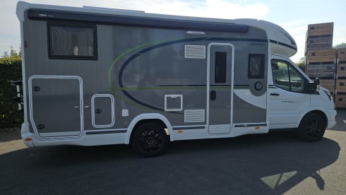 GZX-72-N – Chausson 777GA Automatic Etape Line molto lussuoso, senza km!