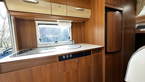 Lola Frisia 2 – 4p Carado alcove uit 2012