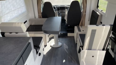 HYMER Free 600S pop-up AUTOMATIC 