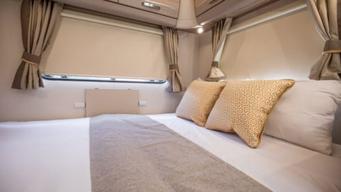 6 berth Peugeot semi-integrated from 2022