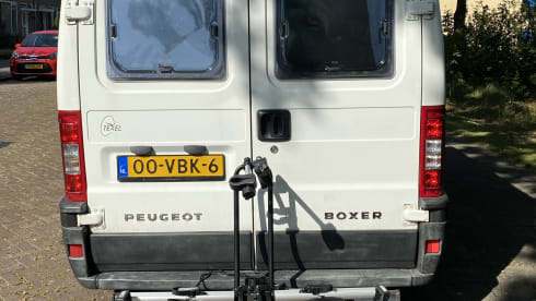Dushi – 2p Peugeot bus from 2002