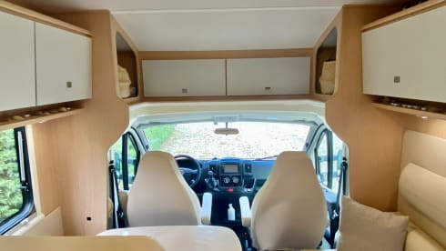 Luxury motorhome with air conditioning and separate sleeping area
