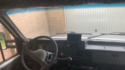 4p Eura Mobil alcove from 1992