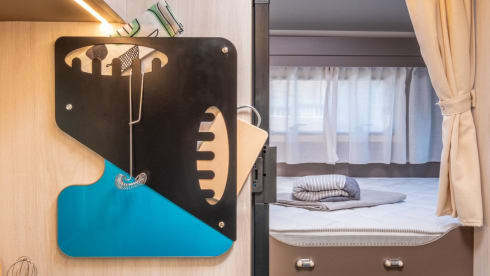 6p Ford alcove uit 2023