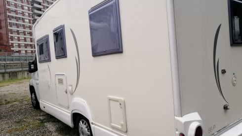 BarGas – Elliott the 4 wheel house that can make your dreams come true!!!