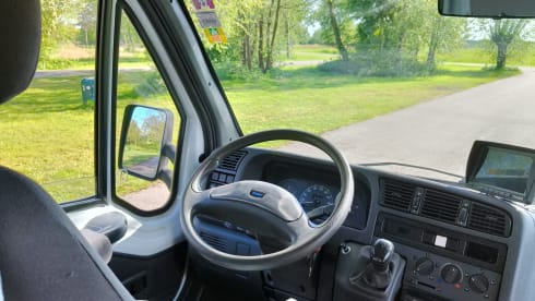 Camper Coby – 6p Bergland Alcove from 2010, especially for tall people!