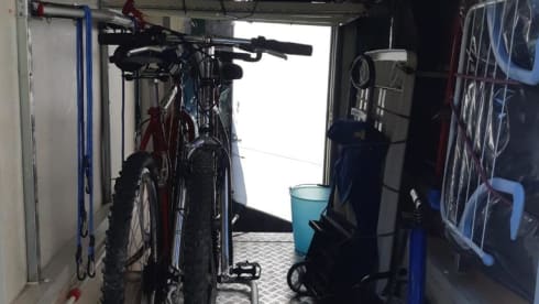 Lerry92 – Camper mansardato 6 posti con aria condizionata