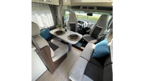 Bennie – Benimar Tessoro 442 Half integraal 2018, 4p