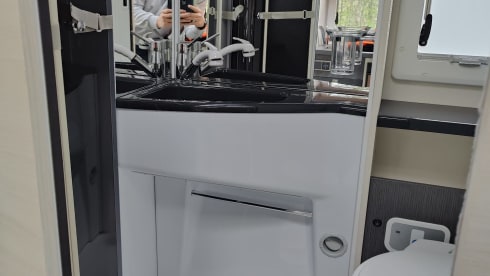 Bart en M-P – 4p Chausson semi-integrated uit 2020