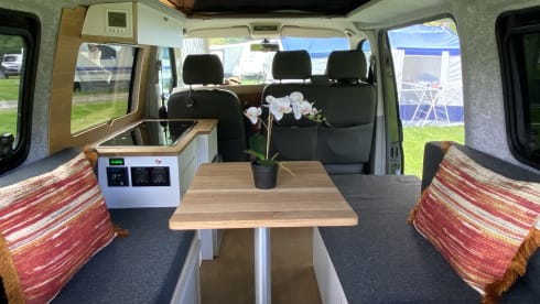 Tortuga – Off-Road Volkswagen Transporter T5 Camper