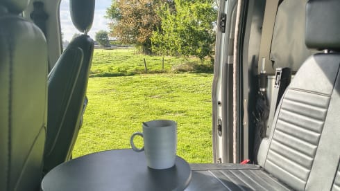 The Nugg – Ford Nugget Plus Trail 2023 - Full option camper van with lifting roof