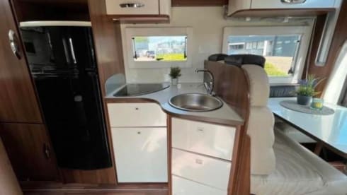 4p McLouis semi-integrated uit 2016