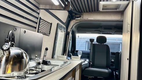 Shadow – Stylish 2 Berth Campervan 2022