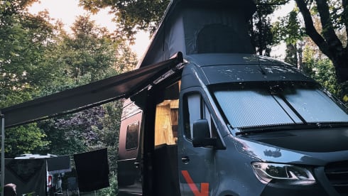 Mercedes Hymer Free S 4p 2024