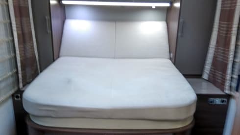luxurious mobile home integral Bûrstner