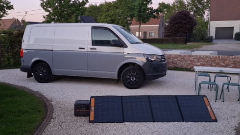 2p Volkswagen campervan from 2018