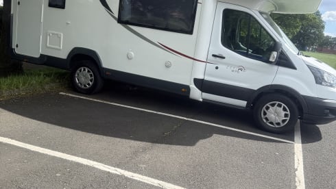 Bella  – 6 berth Ford Roller Team 2018