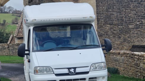 CARYS – 2 berth Peugeot semi-integrated from 2006