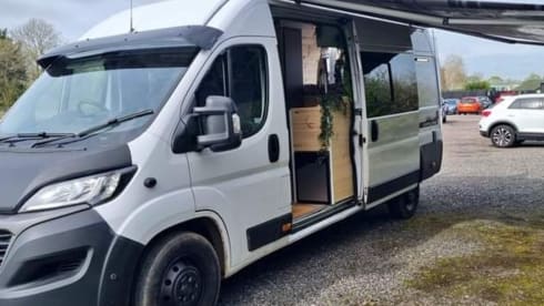 Fifi – Fiat Ducato 3 posti letto 2020 