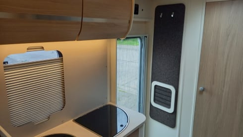 Campi – 7p Ford alcove uit 2023