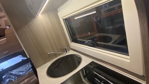 Beni Compact Family van – 6 berth Benimar alcove from 2024