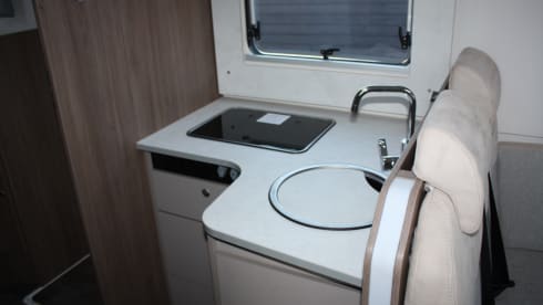 4p Carado semi-integrated uit 2023