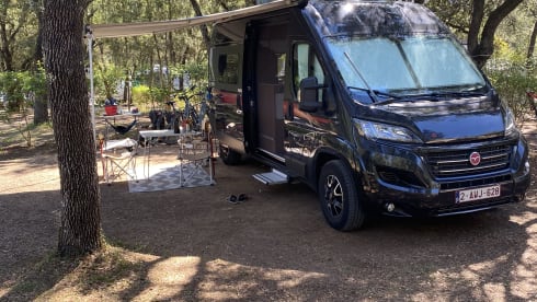 Fonzie the van 🚐  – Fiat pilot campervan 6m