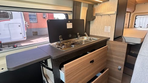 Nr. 7 – Rimor van single beds