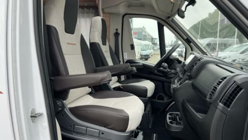 Weinsberg Pepper – Fiat semi-integrated 4p