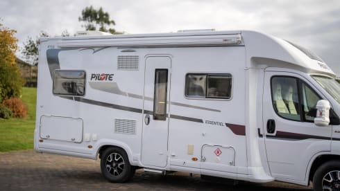 4 Berth Pilote P716 Motorhome - Luxury On & Off Grid & Europe Ready